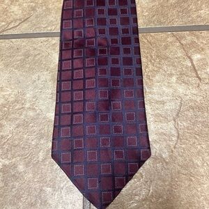 J. Ferrar Silk Tie Burgundy with Navy Blue Business Professional Career